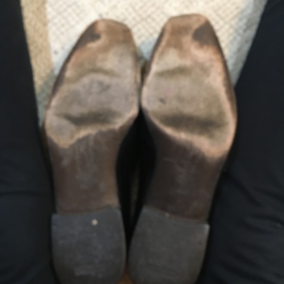 SOLD!!’ Salvatore Ferragamo Leather Loafers. - Picture 6 of 13